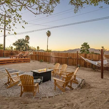 Villa Palm Vista Retreat *Hot Tub/Cowboy Pool/Hammocks* à Joshua Tree Extérieur photo